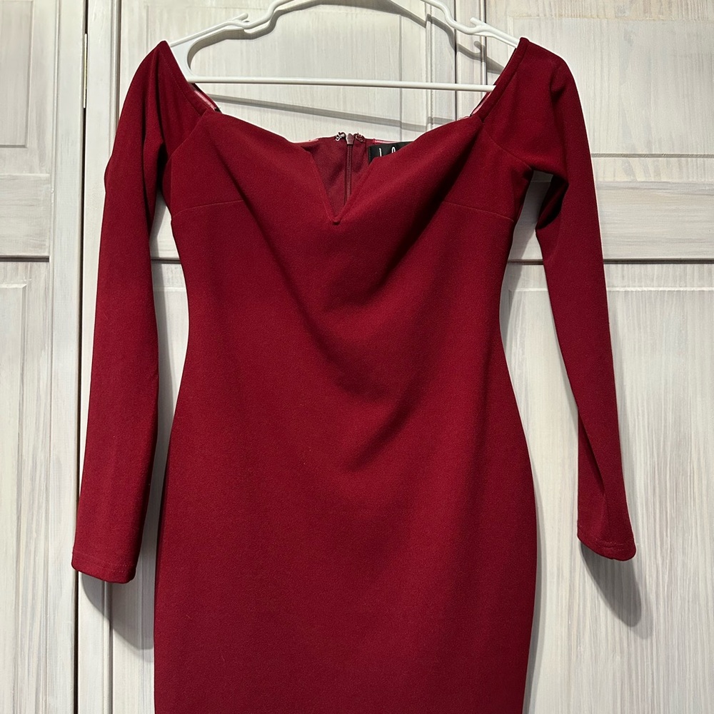 Elegant Red Off-Shoulder Dress